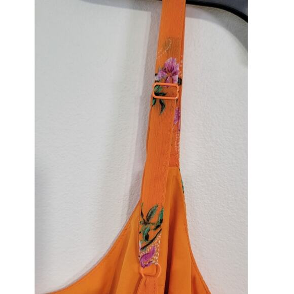 Torrid Tank Womens Size 2 Whimsical Fun Floral Boho Tank Stretch Bohemian Fairy - Picture 5 of 8